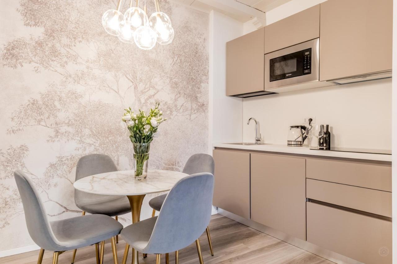 Bbhome Design Suite Apartment Over Trastevere District โรม ภายนอก รูปภาพ